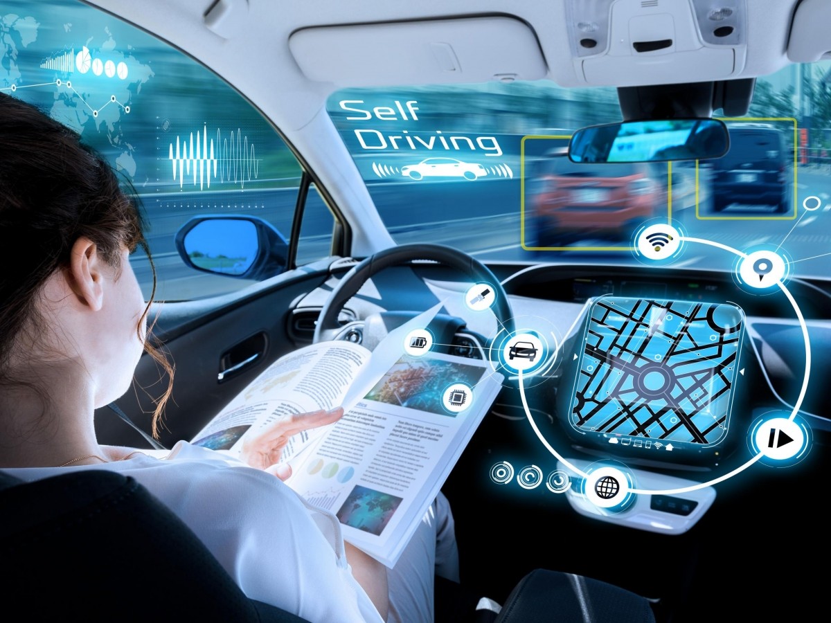 Будущее автомобильной связи: тренды в информационно-развлекательных и коммуникационных системах